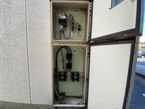 愛知県常滑市の共同住宅にて配電盤の取替電気工事